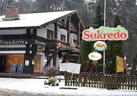 Grando Sukredo Hotel Hamburg-Harburg Exteriör bild